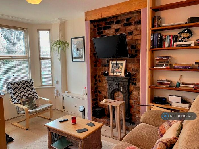 2 Bedroom Terraced House To Rent In Cecil Street, Nottingham, NG7