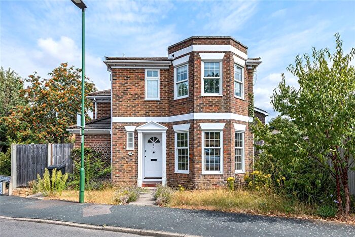 3 Bedroom Detached House For Sale In Midhurst, West Sussex, GU29