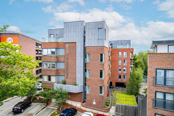 1 Bedroom Flat For Sale In Wood Street, Farringdon House Wood Street, RH19