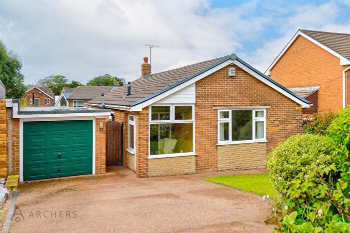 2 Bedroom Detached Bungalow For Sale In Peterborough Drive, Lodge Moor, Sheffield, S10