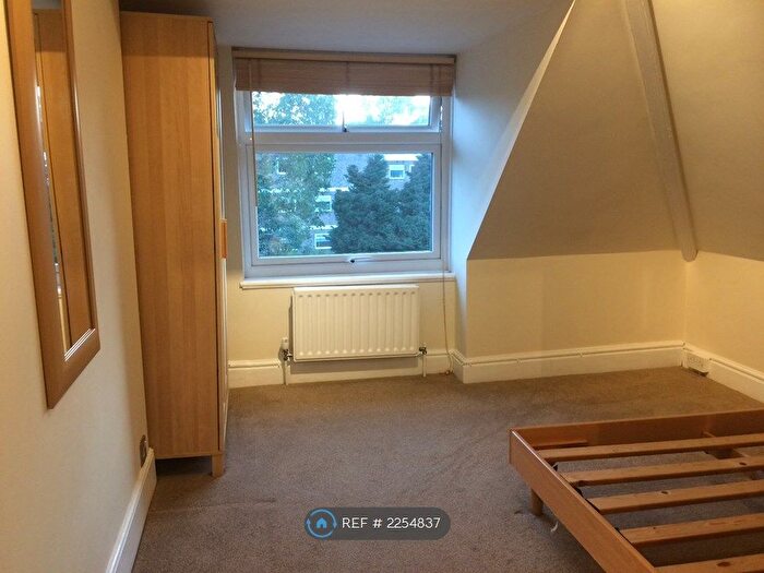 1 Bedroom Flat To Rent In Portchester Road, Bournemouth, BH8