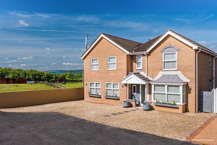 5 Bedroom Detached House For Sale In Cae Ganol, Nottage, Porthcawl, CF36