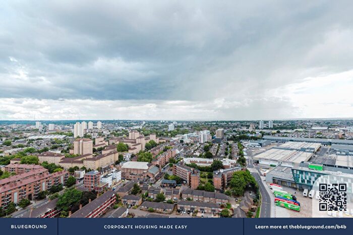 1 Bedroom Flat To Rent In Nine Elms, SW8
