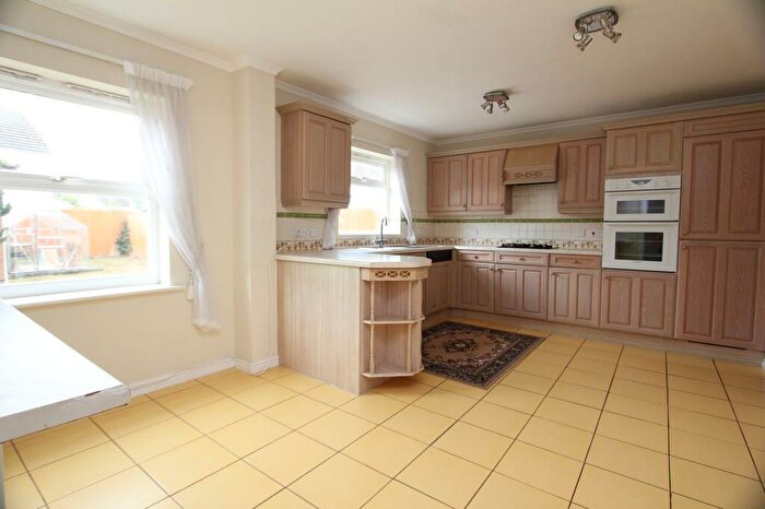 4 Bedroom House For Sale In Marine Drive, Barry, CF62
