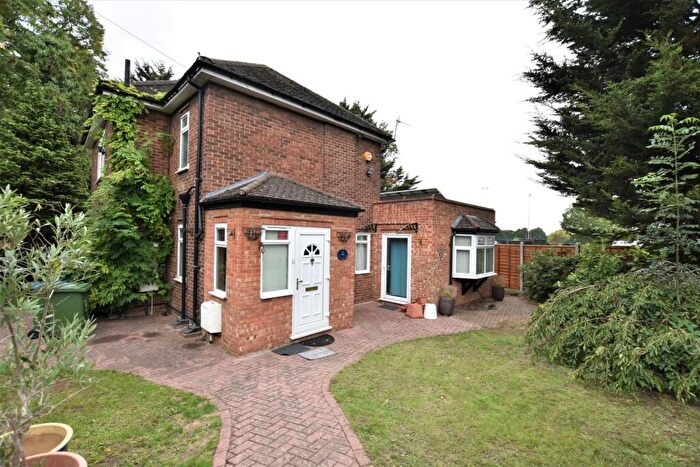 5 Bedroom Detached House To Rent In Kidbrooke Lane, Eltham, SE9