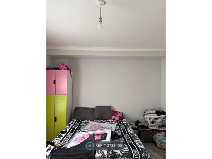 1 Bedroom Flat To Rent In Society Place, Derby, DE23