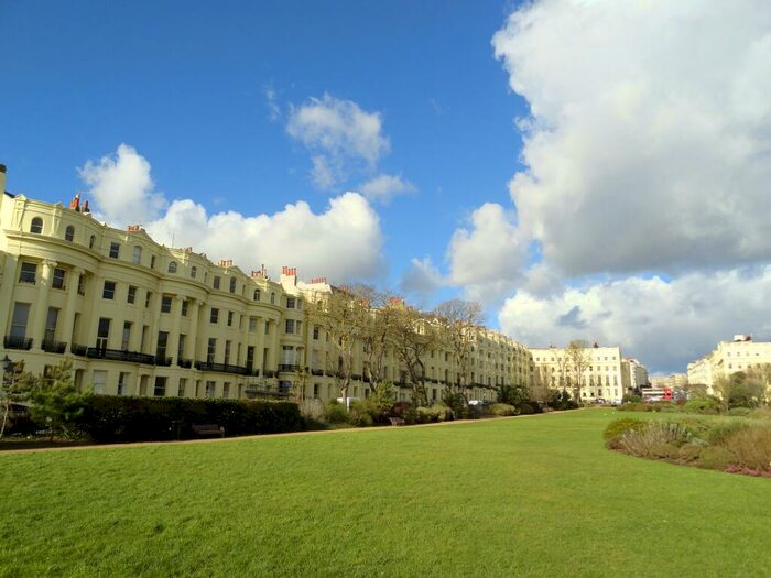 1 Bedroom Apartment To Rent In Brunswick Square, Hove, BN3