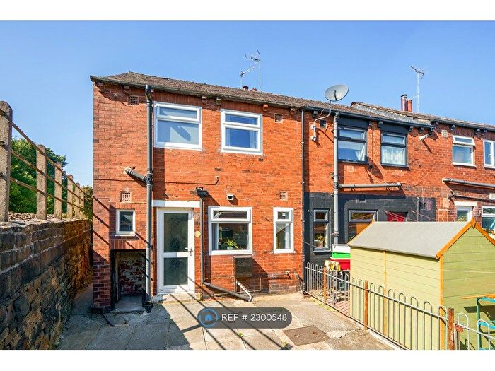 2 Bedroom Terraced House To Rent In Stanhall Avenue, Stanningley, Pudsey, LS28