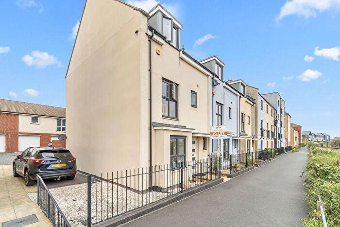 4 Bedroom Terraced House To Rent In Eighteen Acre Drive, Patchway, Bristol, BS34