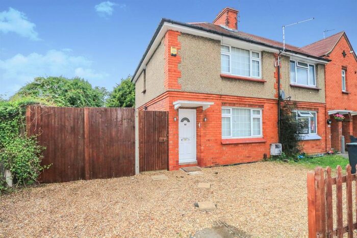 3 Bedroom House To Rent In Highfield Road, Rushden, NN10