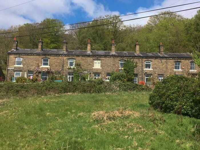 3 Bedroom Terraced House For Sale In Hebden Terrace, Hebden Bridge, West Yorkshire, HX7