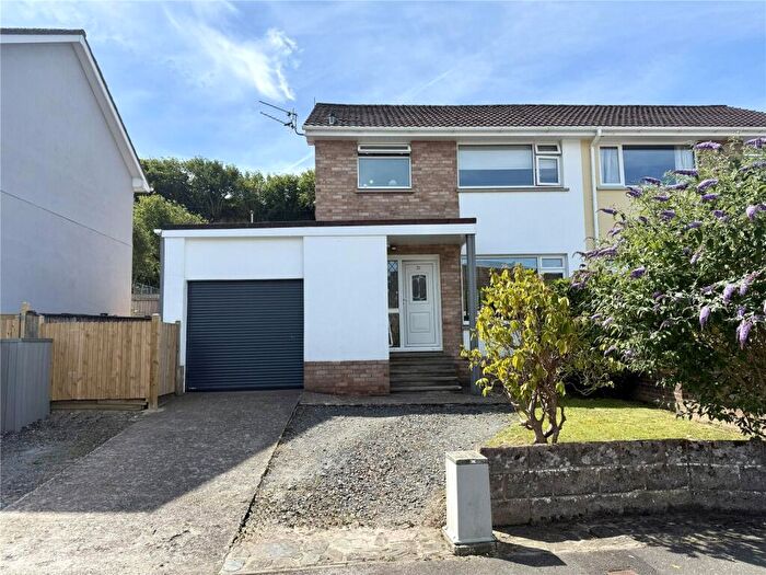 3 Bedroom Semi-Detached House For Sale In St. Marys Close, Torrington, Devon, EX38