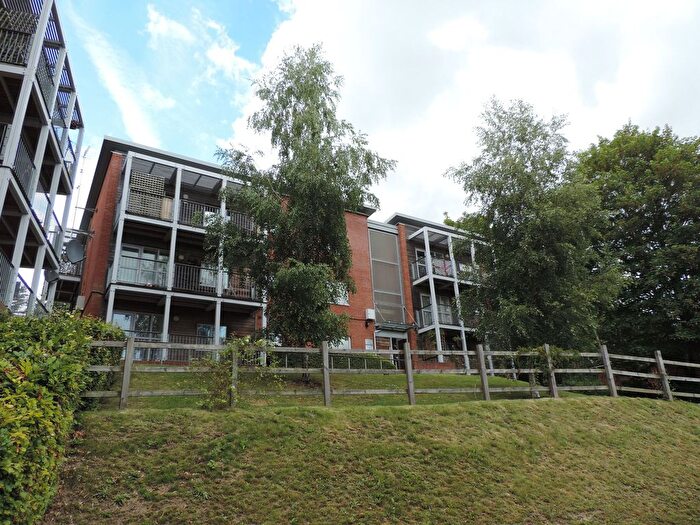 2 Bedroom Flat To Rent In Peninsula Road, Frances Sheldon Court Peninsula Road, SO22