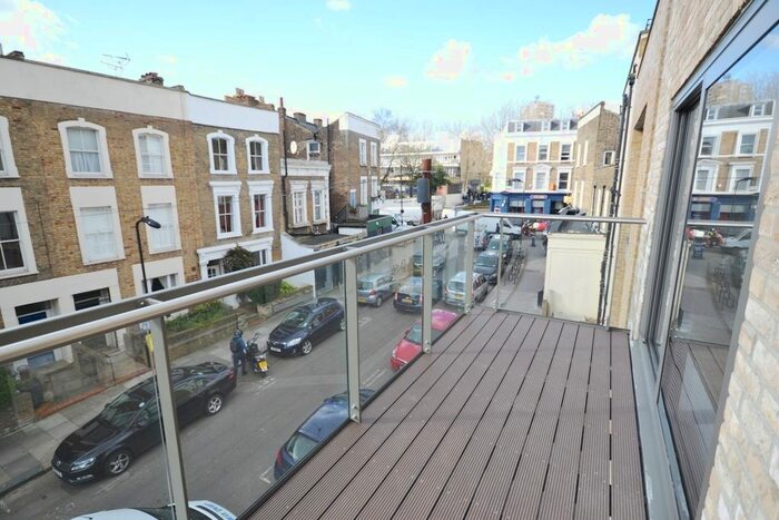 2 Bedroom Flat To Rent In The Town Apartments, Allcroft Road, Kentish Town, London, NW5