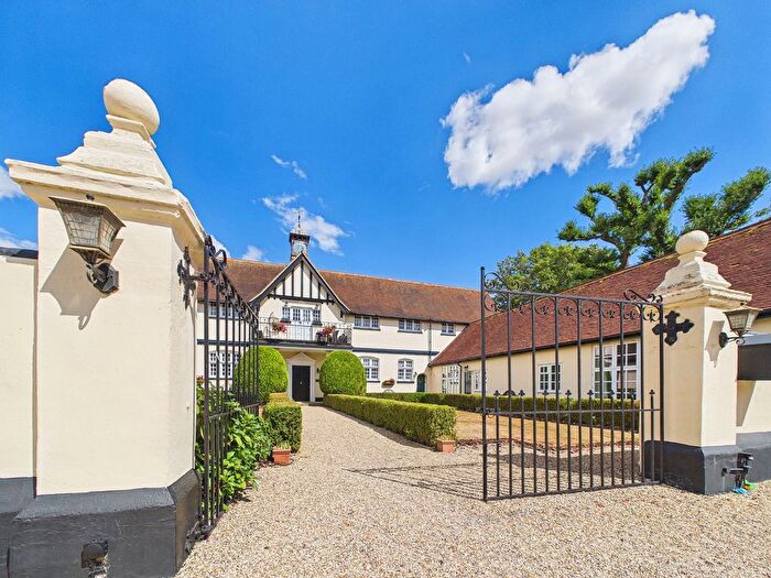 2 Bedroom Mews For Sale In High Garrett, Braintree, CM7