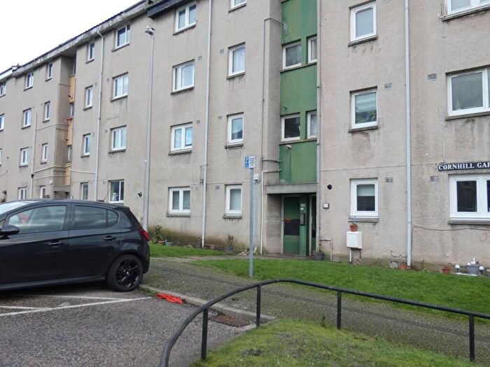 2 Bedroom Flat For Sale In Cornhill Gardens, Aberdeen, AB16