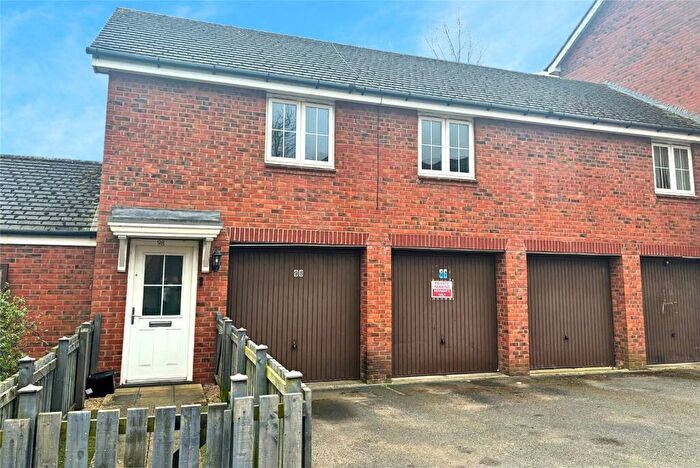 2 Bedroom Apartment For Sale In Flatts Lane, Calverton, Nottinghamshire, NG14