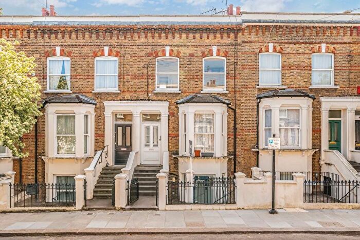 2 Bedroom Flat For Sale In Lydford Road, Maida Vale, W9
