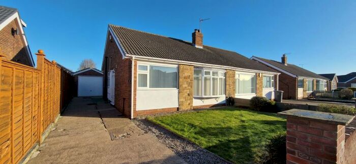 2 Bedroom Bungalow To Rent In Wendel Avenue, Barwick In Elmet, Leeds, LS15
