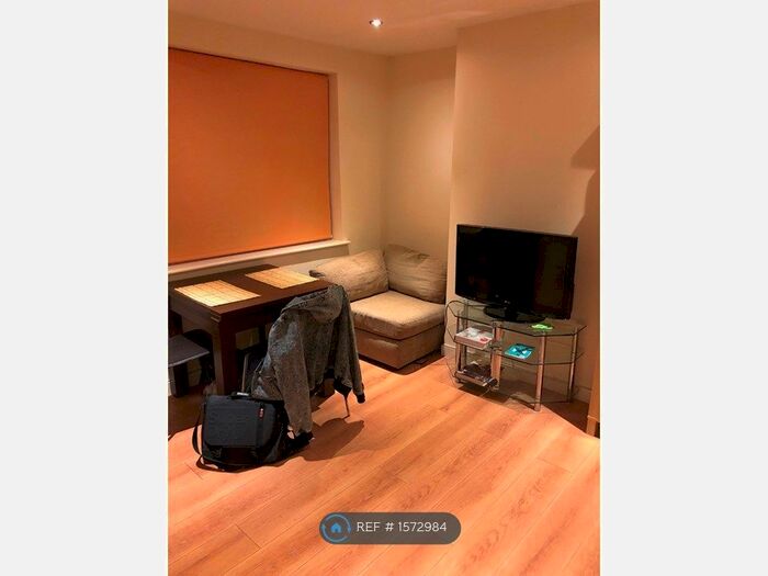 1 Bedroom Flat To Rent In Filton Avenue, Bristol, BS34