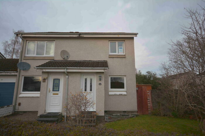 2 Bedroom Flat To Rent In Ardbreck Place, Inverness, IV2