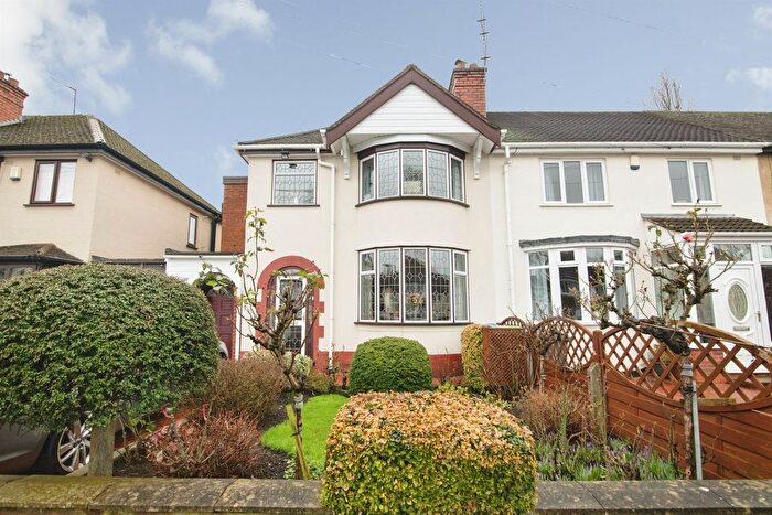 4 Bedroom End Terrace House For Sale In Madin Road, Tipton, DY4