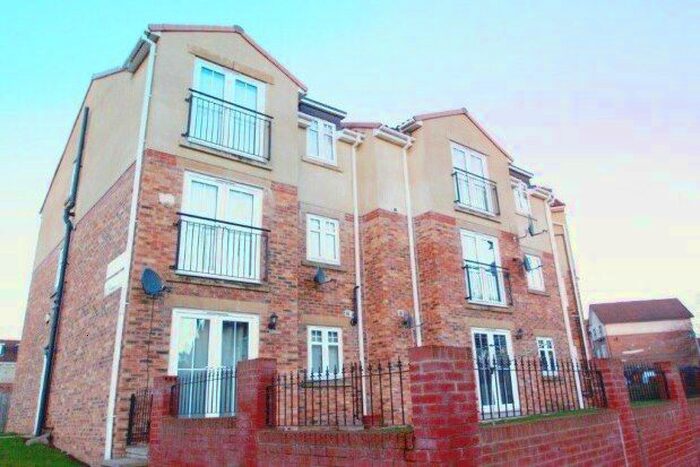 2 Bedroom Flat To Rent In Maxwell Court, Newcastle Upon Tyne, NE15