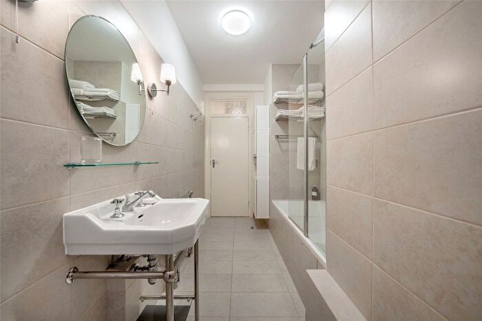 1 Bedroom Flat For Sale In Florence Court, Maida Vale, London, W9