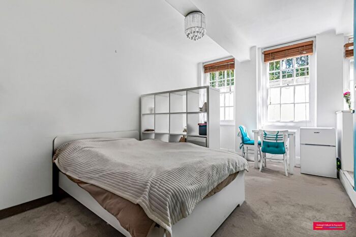 Studio To Rent In Portman Square, Marylebone, London, W1H