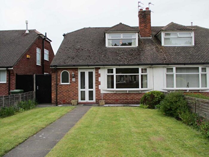 3 Bedroom Semi-Detached House To Rent In Duke Street, Southport, PR8