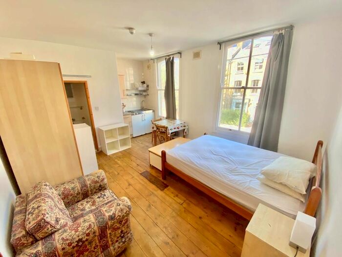 1 Bedroom Studio To Rent In Bryantwood Road, London, N7