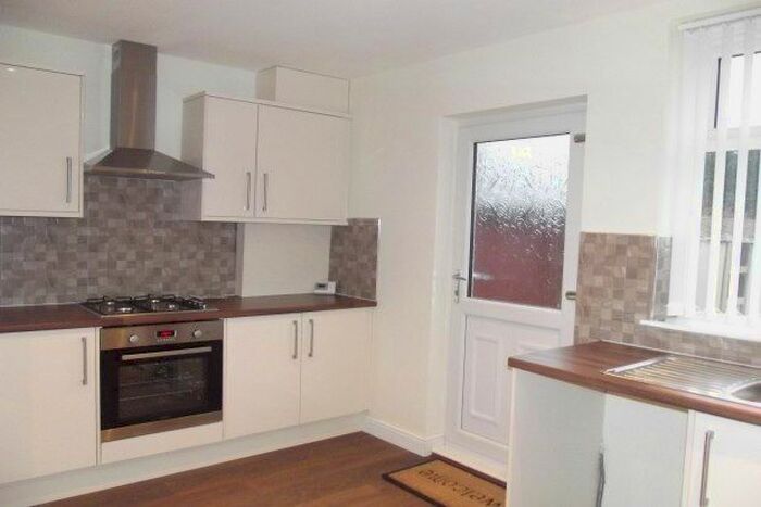 2 Bedroom Semi-Detached House To Rent In East Bawtry Road, Rotherham S60