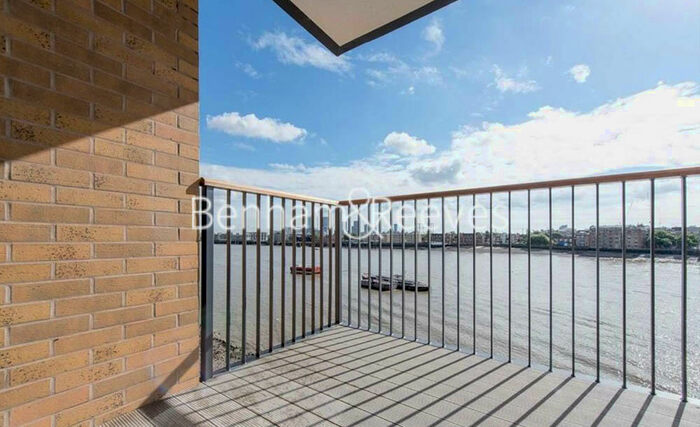 1 Bedroom Apartment To Rent In Wapping High Street, Wapping, E1W