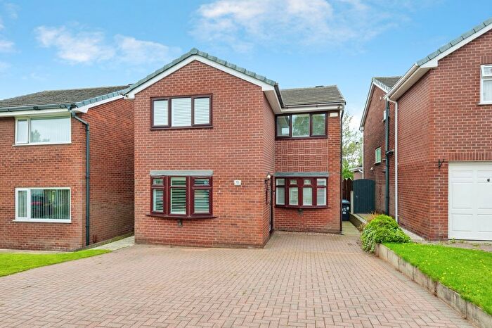 3 Bedroom Detached House For Sale In Embleton Grove, Beechwood, Runcorn, Cheshire, WA7