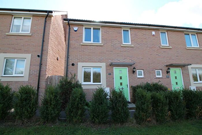 3 Bedroom Semi-Detached House To Rent In B Lupin Close, Lyde Green, Bristol, PC00