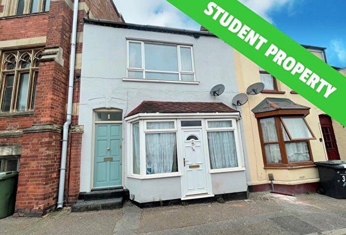 2 Bedroom Apartment To Rent In Homefield Road, EX1