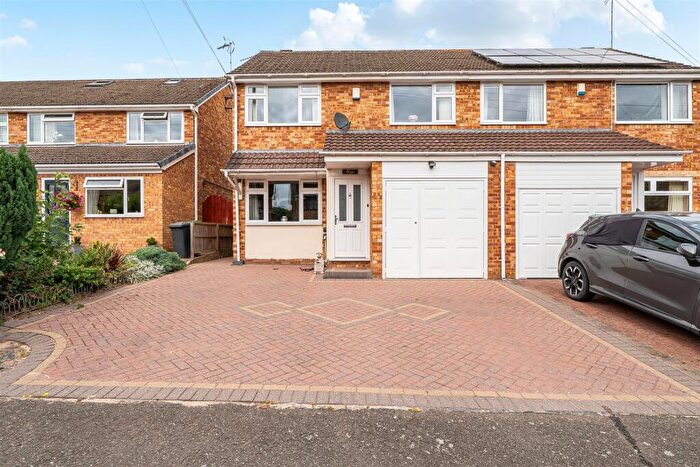 3 Bedroom Semi Detached House For Sale In Rowan Close, Binley Woods, Coventry, CV3