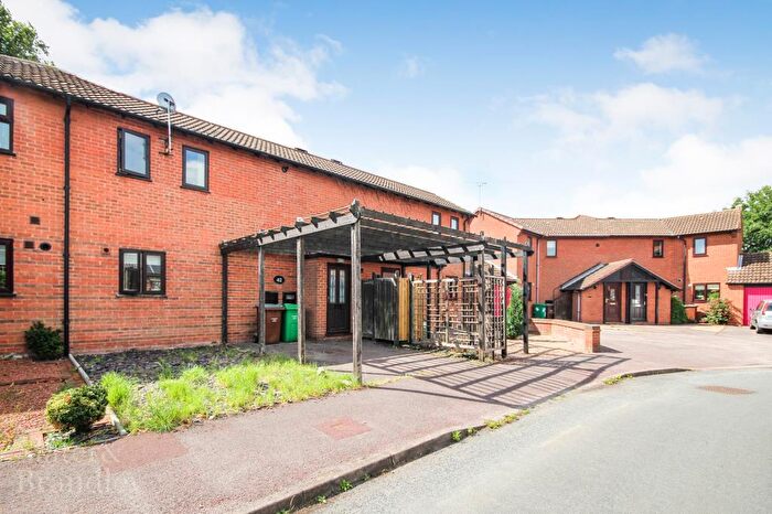 2 Bedroom Terraced House To Rent In River View, Nottingham, NG2