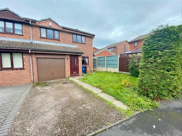 3 Bedroom House To Rent In Kilngate, Lostock Hall, Preston, PR5
