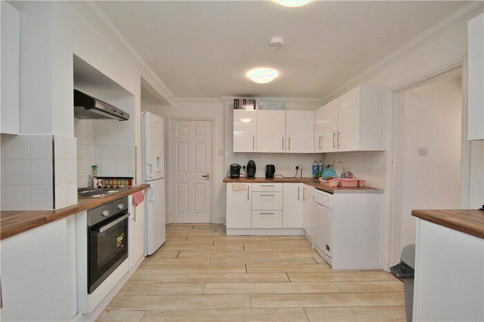 5 Bedroom Semi-Detached House To Rent In Fentum Road, Guildford, Surrey, GU2