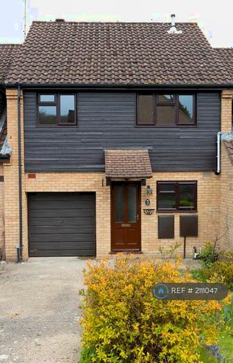 3 Bedroom Terraced House To Rent In Kingsley Drive, Marlow, SL7