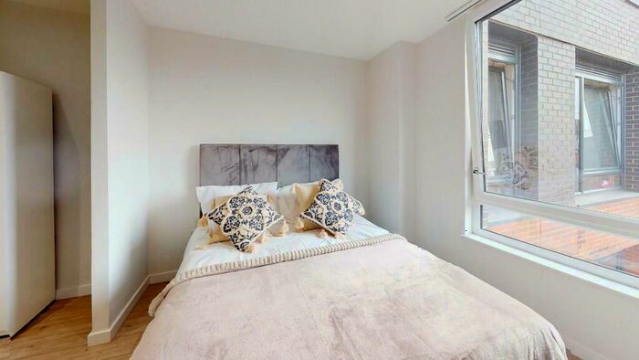 2 Bedroom Apartment To Rent In Saffron Court, Crocus Street, Nottingham, NG2