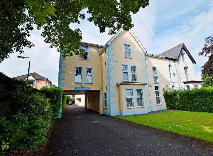 3 Bedroom Apartments For Sale In Lodge Mews, Coleraine, BT52