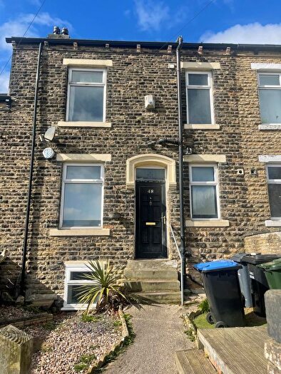3 Bedroom Terraced House To Rent In Beech Grove, Bradford, BD3