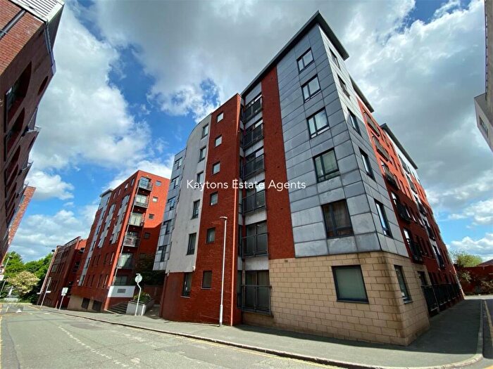 2 Bedroom Apartment To Rent In The Citadel, Ludgate Hill, Manchester, M4