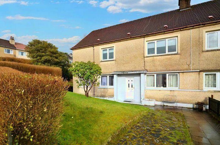 3 Bedroom Flat To Rent In Balmalloch Road, Kilsyth, G65