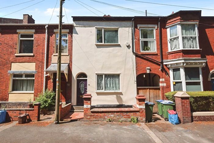 3 Bedroom Terraced House For Sale In Avenue Road, Rowley Regis, B65