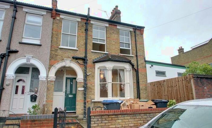 4 Bedroom Semi-Detached House To Rent In Browning Road, Enfield, EN2