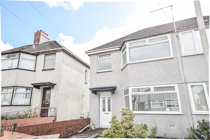 3 Bedroom Semi-Detached House For Sale In Ael-Y-Bryn Road, Fforestfach, Swansea, SA5