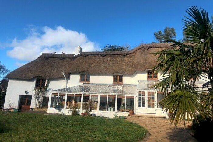 4 Bedroom Cottage To Rent In Clapham, Exeter, EX2